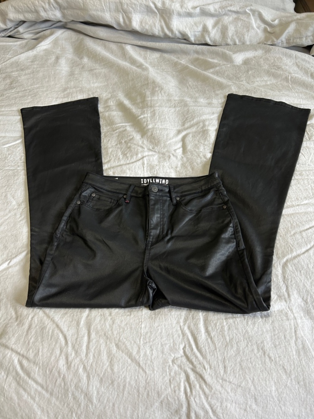 Idyllwind by Miranda Lambert Black Coated Jeans Bootcut 5 pocket women’s 10 x 34